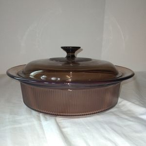 Vintage PYREX Amber Casserole dish with lid
